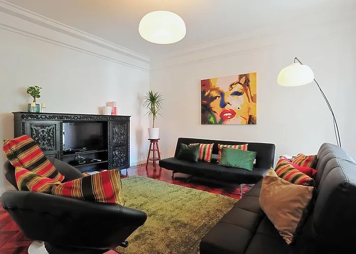 Liverpool Antic 5 Bedrooms *