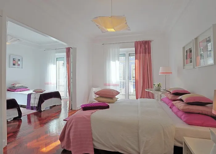 Liverpool Antic 5 Bedrooms * Lisboa